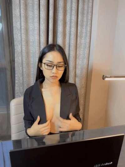 Feeling hot...Working in this manner is more enjoyable.