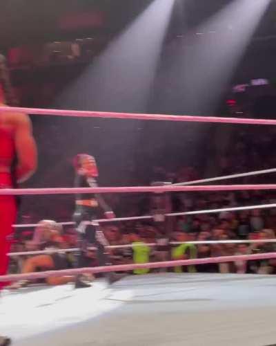 Bayley at house show last night