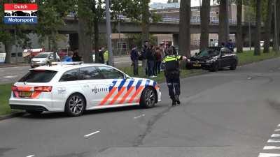 [Netherlands] Showing off while leaving a carshow
