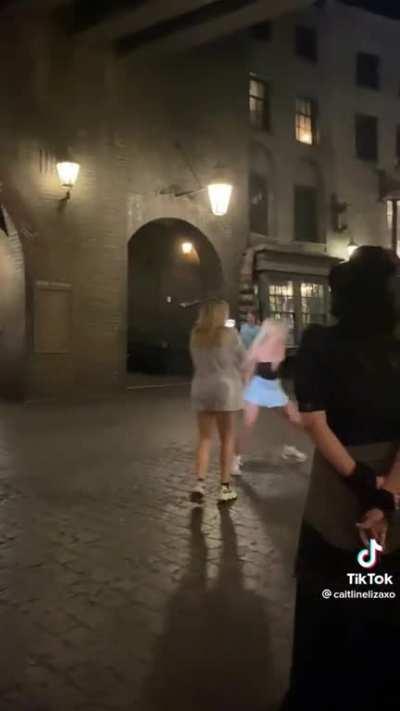 Running through HP world to make a tiktok