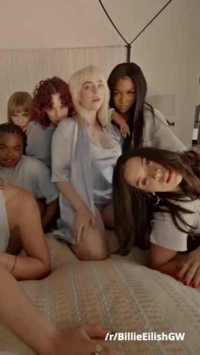 I love Billie Eilish's huge tits