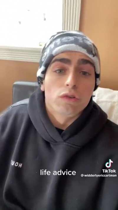 My homie sent me this im scared