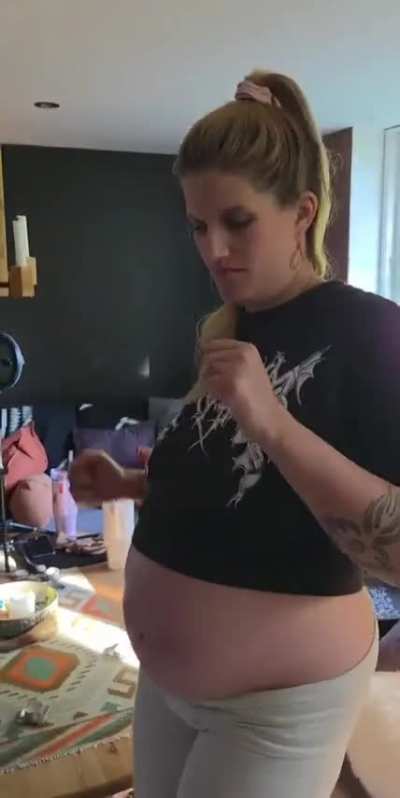 Sister taking care of her pregnant sister pt 1