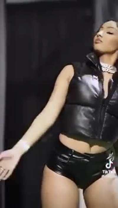 Rubi Rose @therubirose