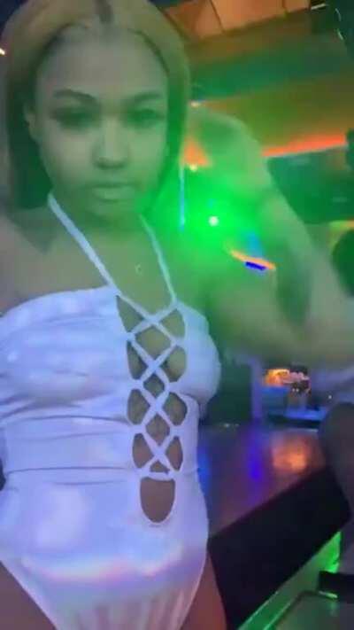 eldiablo_ent~1575774207~17887397107453025~1