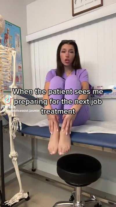Nurse in crocs 😮‍💨