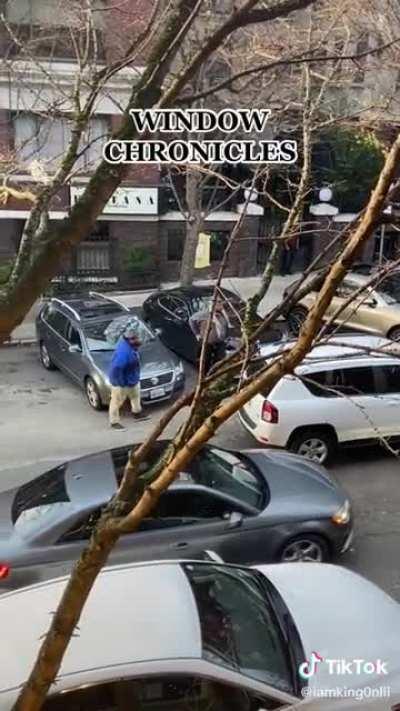 I'm here for the commentary