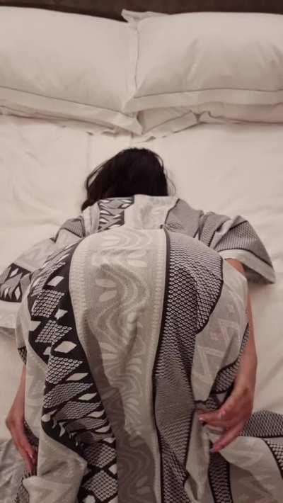 Would you breed me in this Tokyo hotel?