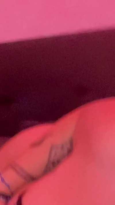 I Love Guys Who Will Eat Pussy