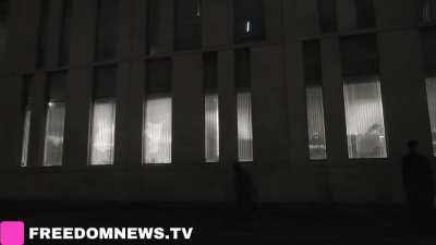 ☎️ LAPD HQ ATTACKED BY PROTESTERS