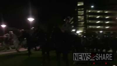 Horse mounted police clear demonstrators after Gavin McInnes event gets canceled - Penn State University, Pennsylvania 24th October