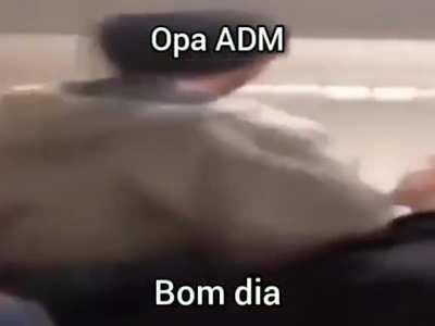 Opa, bom dia adm