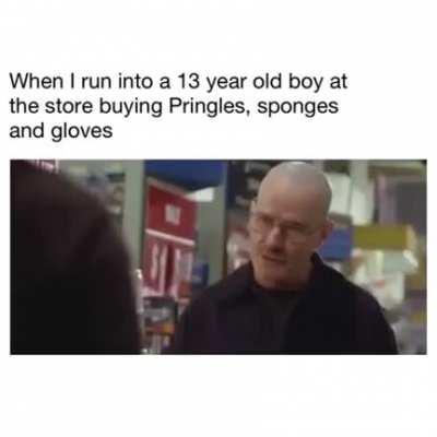 empty pringles can 2 sponges rubber bands and a latex glove