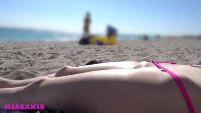 I wore a string-only bikini bottom at the beach...