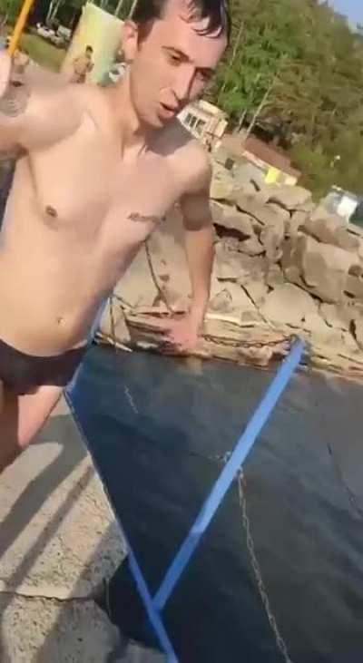 To Jump into the water