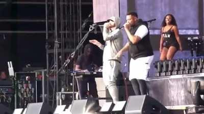 emeinenminm doas swaggg 😎😎😎😎snas vs chilara rap betle 😂😂😂😂