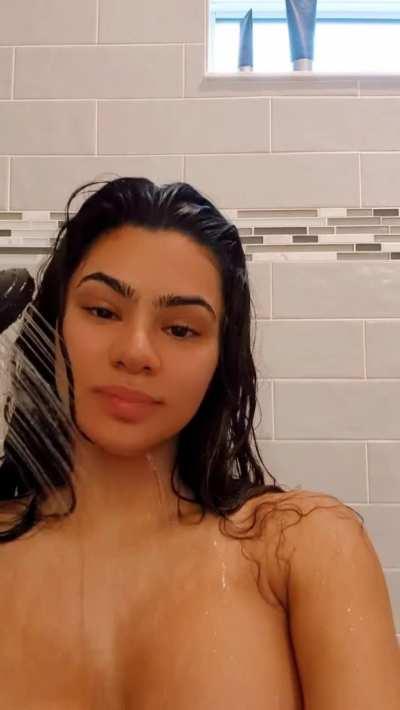 r/payslaves members get the MOST love because they pay me and become my E-BF's🥵