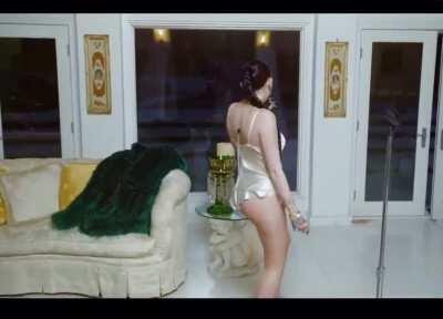 And a bit of jiggling