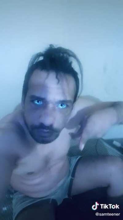 Can someone explain the hair to me?