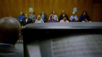 Does anyone remember the scene where Saul defended the Top G in court???