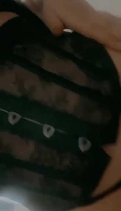 Let me impress you with my curves! [OC]