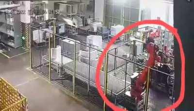 Auto Bot crushes man at work while he's on his phone