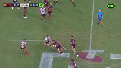 The Brisbane Broncos with an iconic set of six, tied game, 5 minutes remaining
