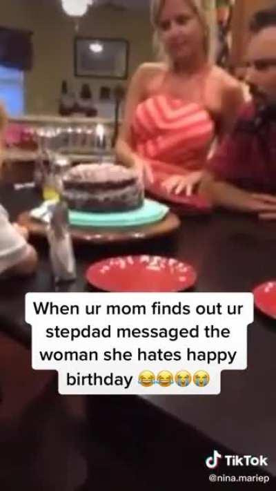 Happy Birthday Kelly!😂