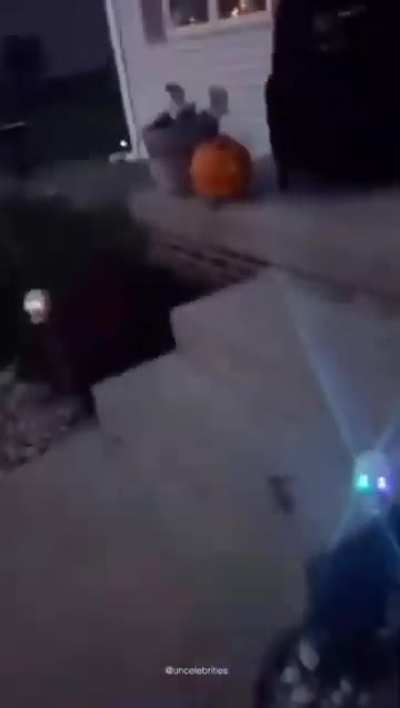 Mom takes daughter Trick or Treating