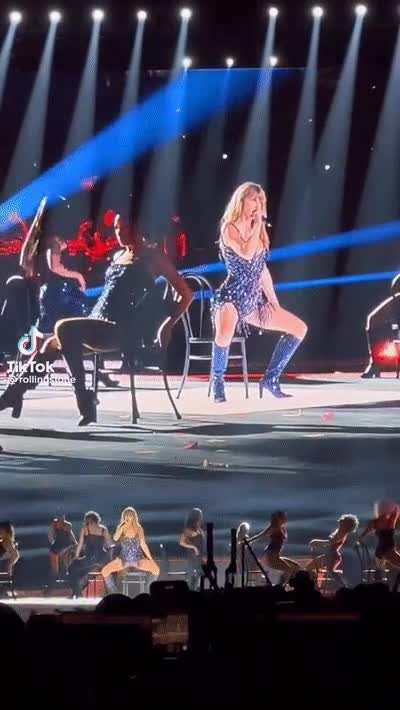 Her ass isn't the only thing that jiggle during Vigilante Shit