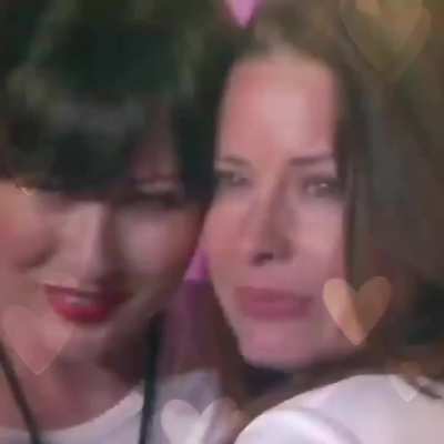 Lovely video tribute by @sandy.celine to remember Shannen Doherty and her close friendship with 'Charmed' co-star Holly Marie Combs.