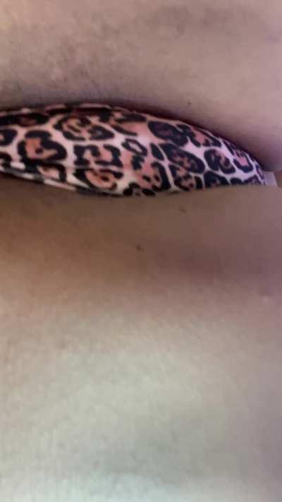 Can I ask why men stop eating wet latina pussy?