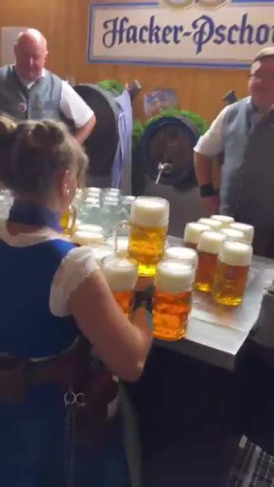 [Request] How much weight is she holding in each hand?