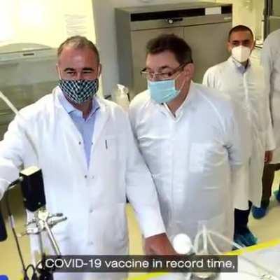 Can we show some love for Dr. Albert Bourla (veterinarian)