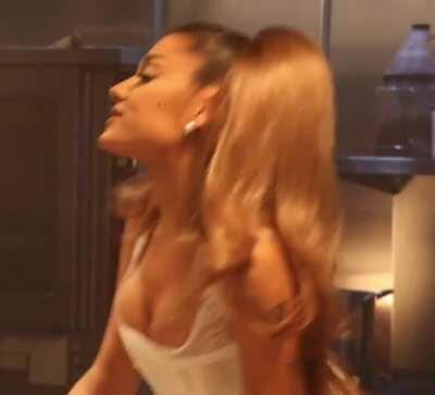 Gorgeous - Positions BTS