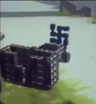 Galerimde gezinirken buldum