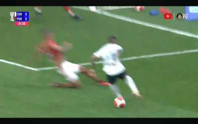 Lance do pênalti em Corinthians x Portuguesa 