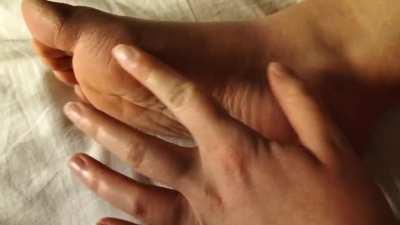 newbie. how's this self-tickling?