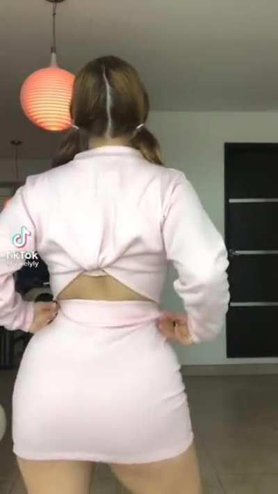 Esta nena me vuelve loco