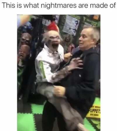 Костюм на хэллоуин