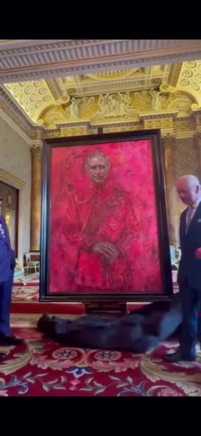 to act happy about your Royal portrait.