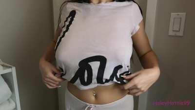 Spreading love and titties