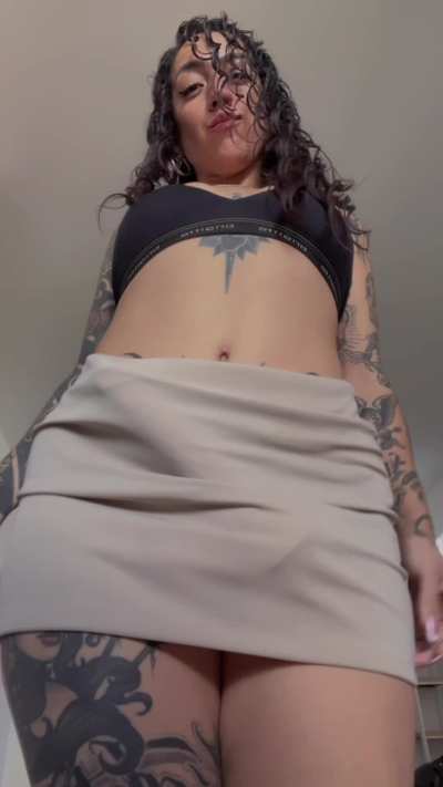  Would you like to dance? Don't get distracted