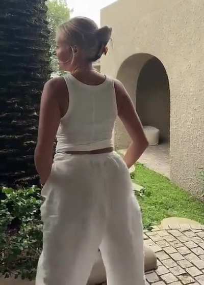 Corinna shaking her huge talent