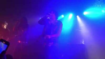 I fucking love this Jack Skellington ass emote Sematary does at the shows