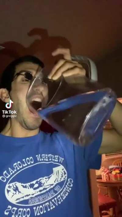 I can’t talk right now 😎