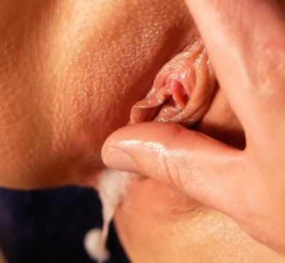 Heart Shaped Cock Head Offers It's Gift