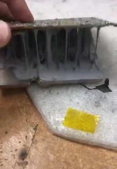 Is it enough thermal paste there?