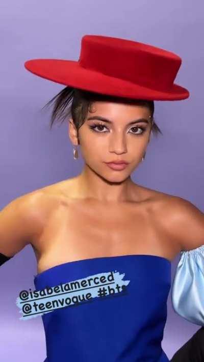 Behind the scenes of Teen Vogue New Hollywood photoshoot (March 2023)