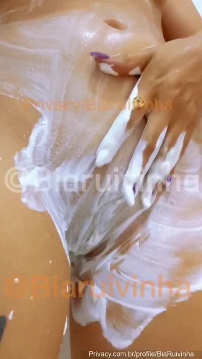 Bia Ruivinha (Content from her and other models in the COMMENTS LINK)